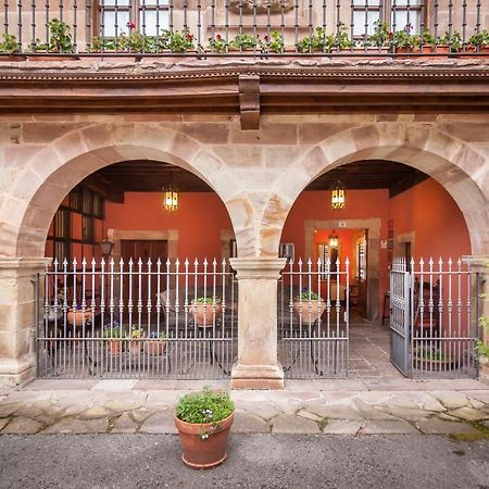 Casona De La Salceda Guest House Treceno ภายนอก รูปภาพ