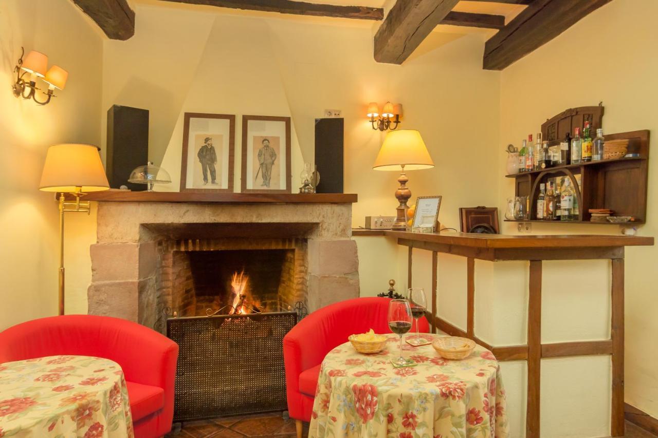 Casona De La Salceda Guest House Treceno ภายนอก รูปภาพ