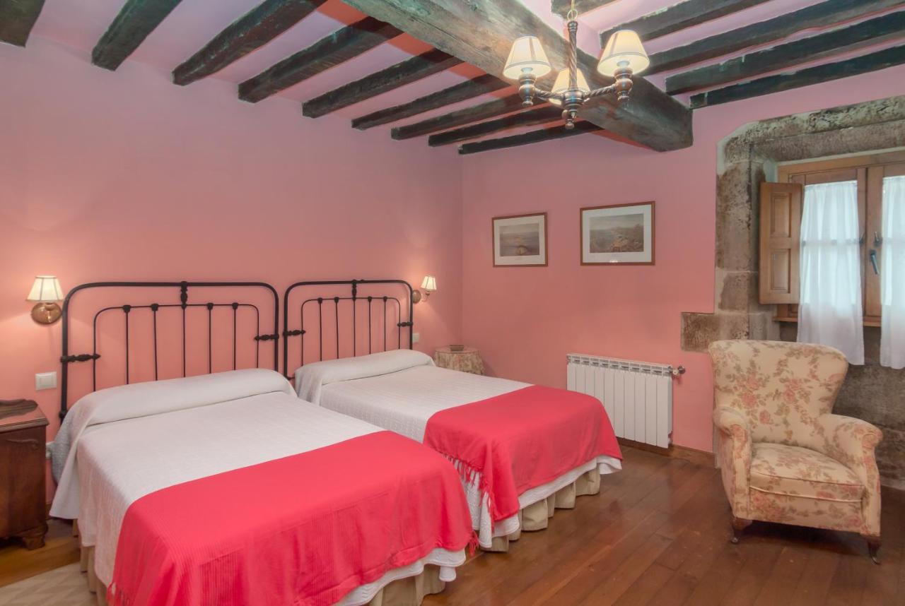 Casona De La Salceda Guest House Treceno ภายนอก รูปภาพ