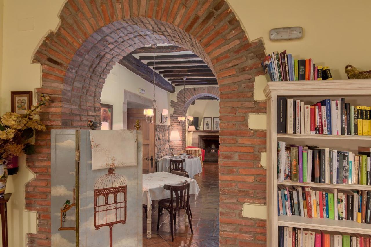 Casona De La Salceda Guest House Treceno ภายนอก รูปภาพ