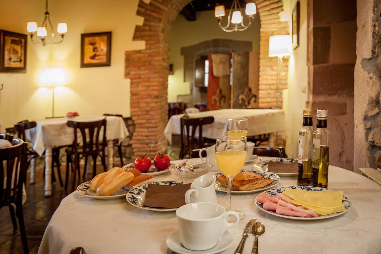 Casona De La Salceda Guest House Treceno ภายนอก รูปภาพ