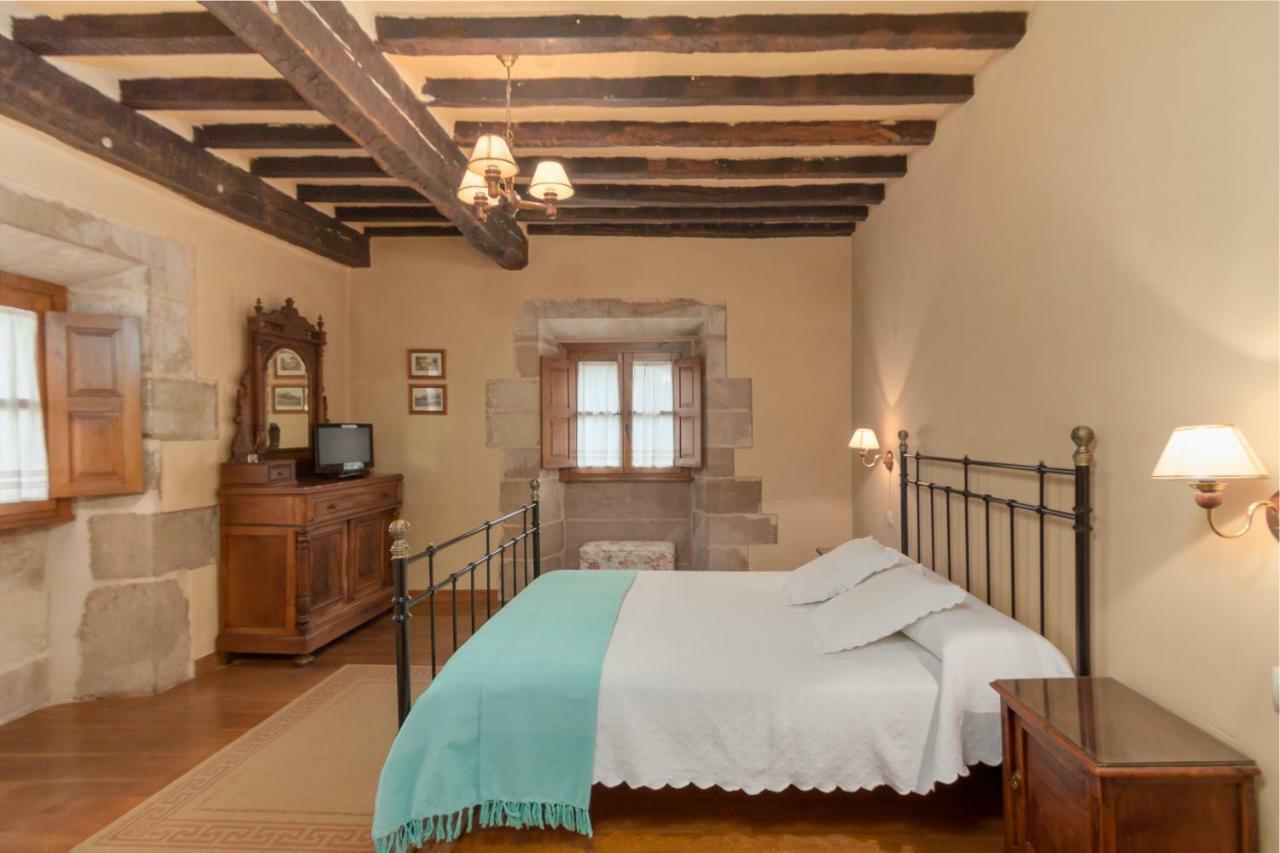 Casona De La Salceda Guest House Treceno ภายนอก รูปภาพ